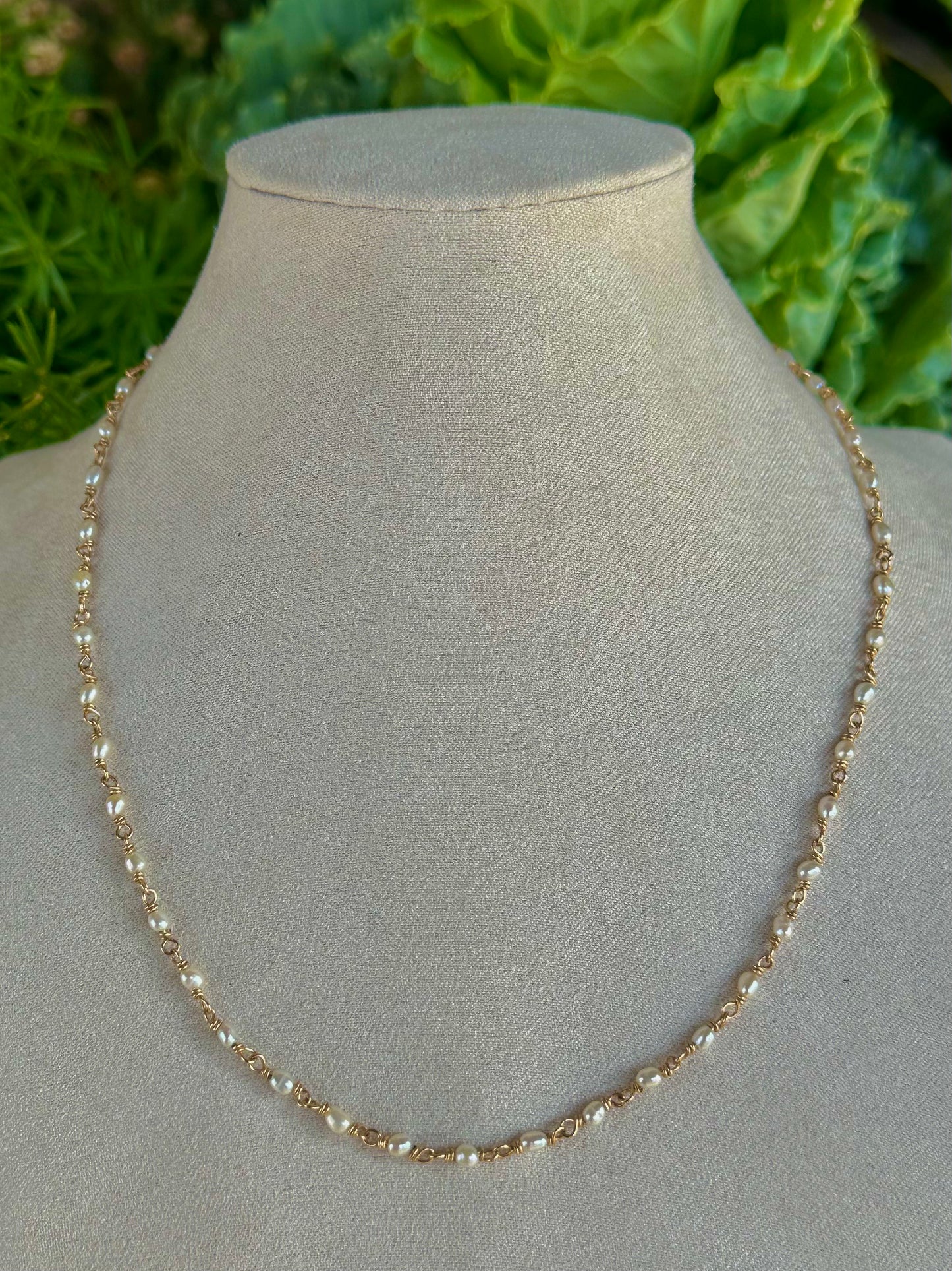 Dainty Pearl Necklace | Vintage Style Choker