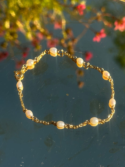 Aphrodite's Pearls Bracelet | Gold