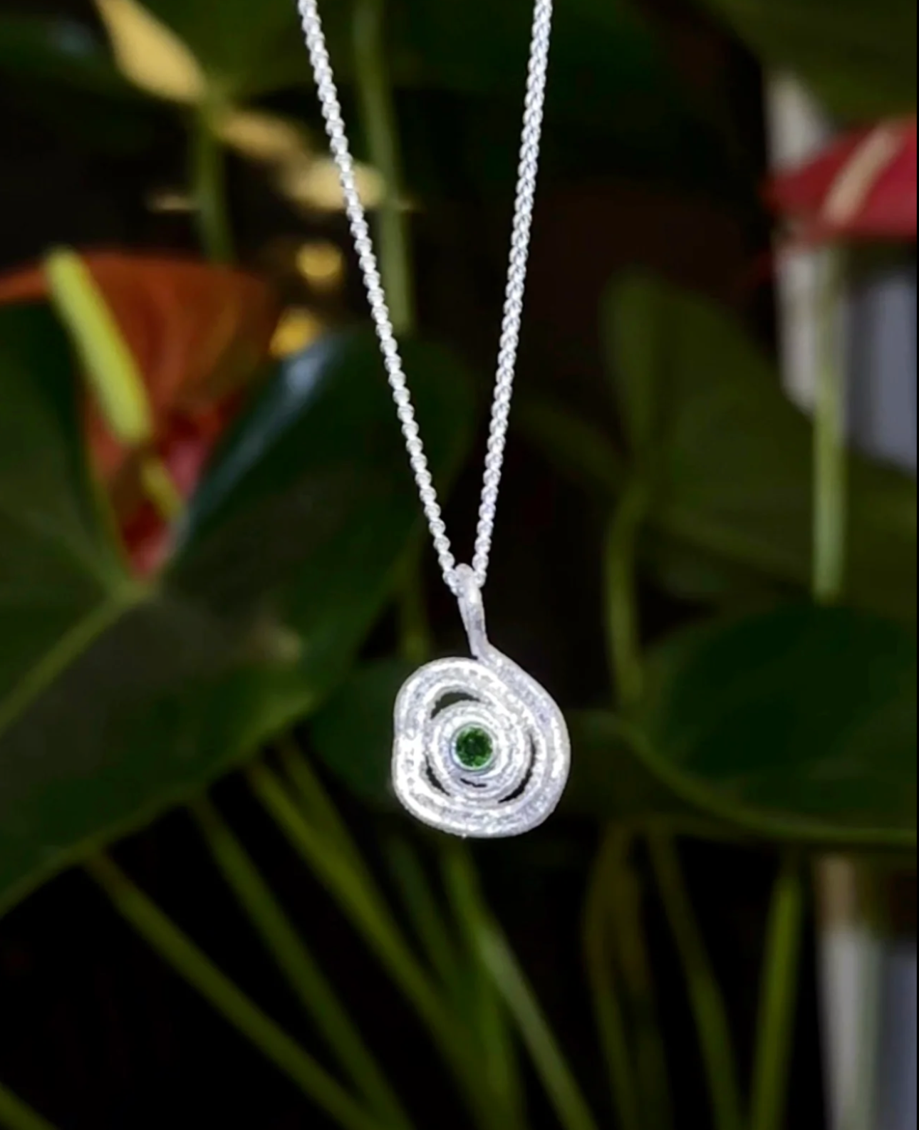 Whirl Pool Necklace | Silver | Chromediopside